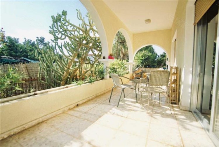 塞浦路斯约¥191万房子与土地在帕福斯塞浦路斯二手房公寓图片