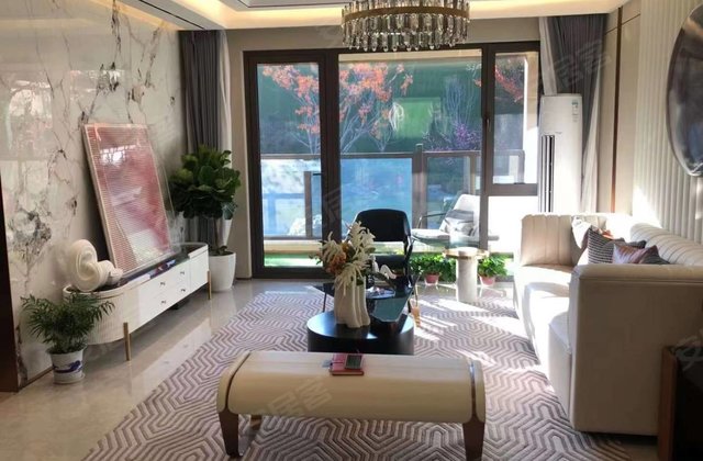 东海贵和府3室2厅101㎡76万二手房图片