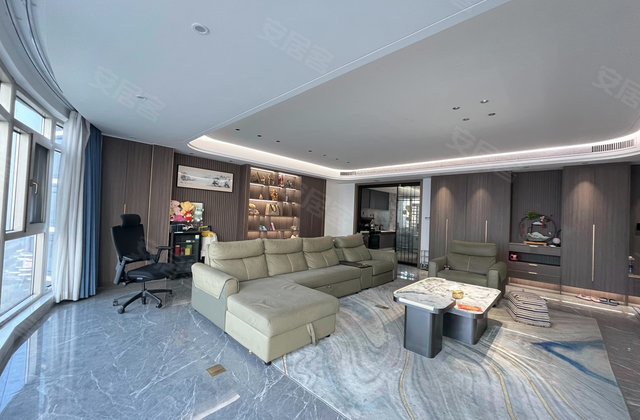 银港国际小区4室2厅170㎡123.8万二手房图片