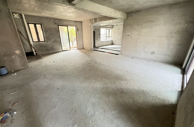 中南春风南岸3室2厅117㎡64.2万二手房图片