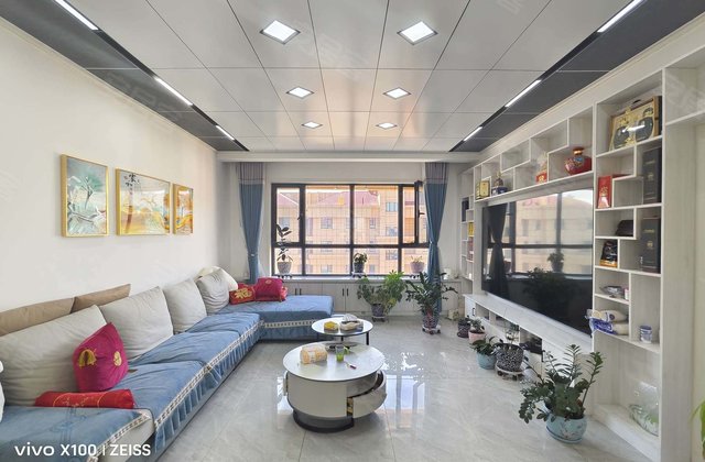 金华小区4室2厅145㎡90万二手房图片