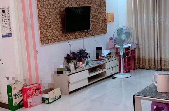 环岛花园3室2厅127.9㎡46万二手房图片