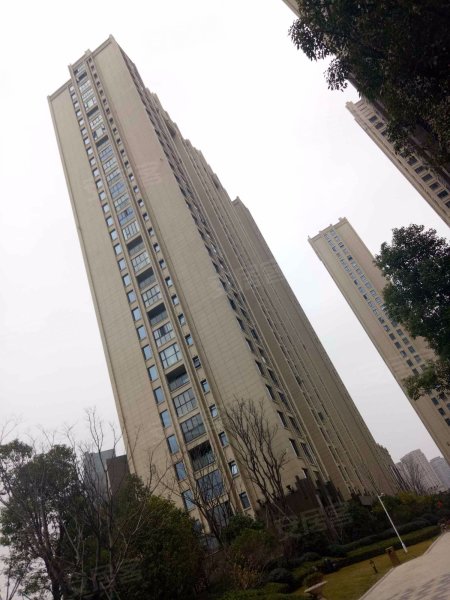 南虹广场公园一号