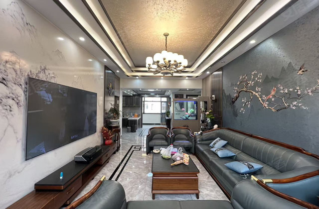 万晟阳光城5室2厅200㎡138.8万二手房图片