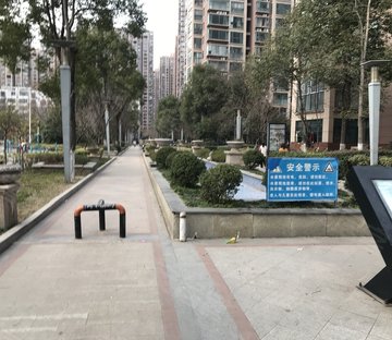 信合湖畔春天(三期)