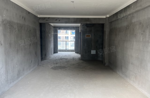 金尊府3室2厅130㎡120万二手房图片