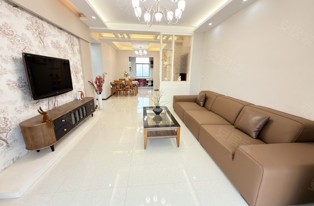 万佳凯旋城3室2厅120㎡46万二手房图片