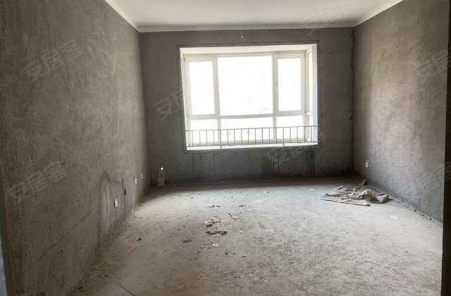 常绿林溪美地3室2厅123㎡70万二手房图片