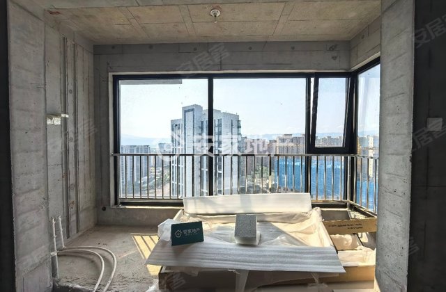 大运外滩北园3室2厅134.78㎡74.8万二手房图片