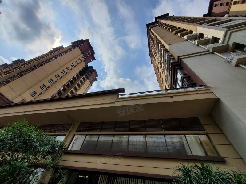 合浦山湖海上城