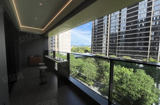 朗成岚湾4室2厅179㎡272.1万二手房图片