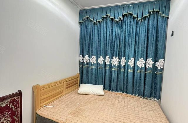 乃东家园二期4室1厅148㎡108万二手房图片