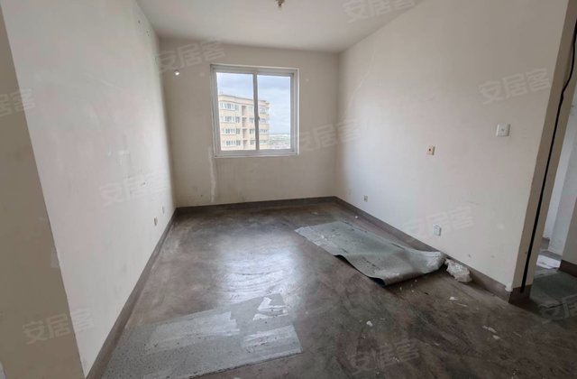 春江三月公寓(三期)3室1厅93.3㎡210万二手房图片