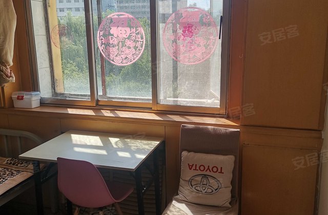 平朔一区2室1厅74㎡30万二手房图片