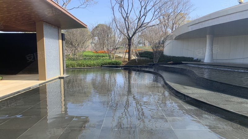 中国铁建山语桃源