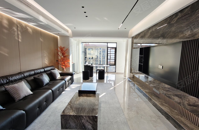 润璟金座4室2厅147㎡175万二手房图片