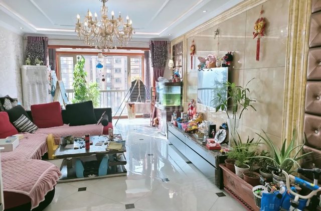 中建御澜世家3室2厅135㎡94万二手房图片