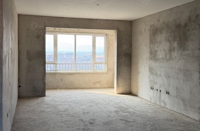 中航上东府3室2厅140㎡62万二手房图片