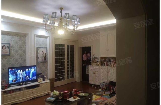 3室2厅109㎡96万二手房图片