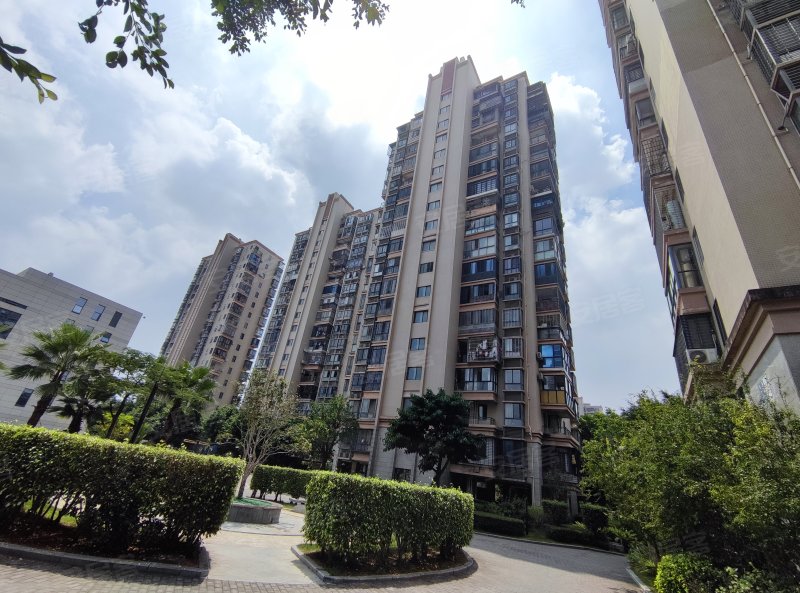 特房银溪墅府温尼花园