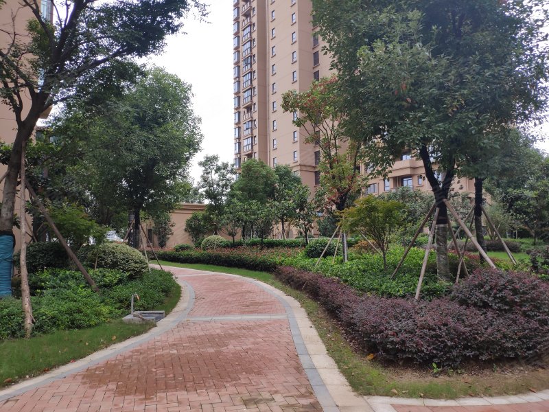 东津世纪城9区菁华园