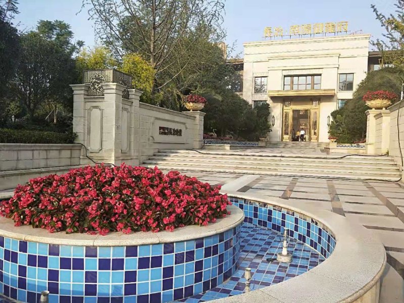 长冶南阳御龙府(商住楼)