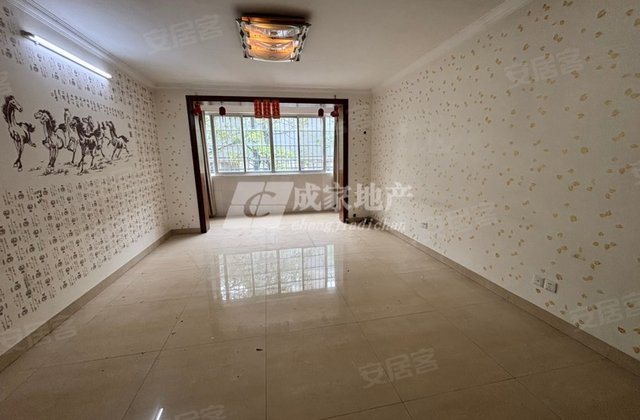 公安小区4室2厅160㎡48万二手房图片