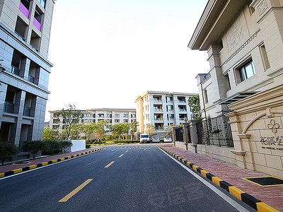 花溪公馆小区图片相册,昆山花溪公馆实景图,室外图,小区配套图-昆山