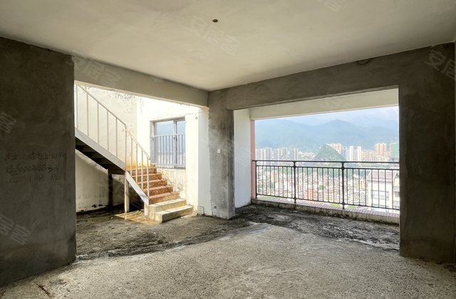 华策星科国际公馆3室2厅110㎡43.8万二手房图片