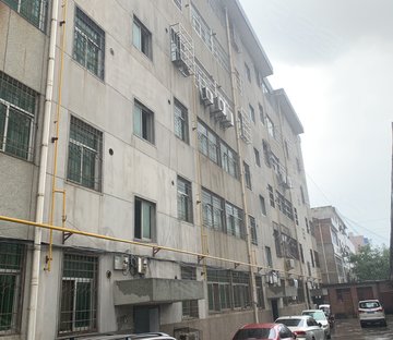 畜牧中心家属楼