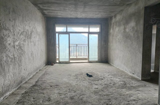 睿力国际城A区3室2厅116㎡34.8万二手房图片