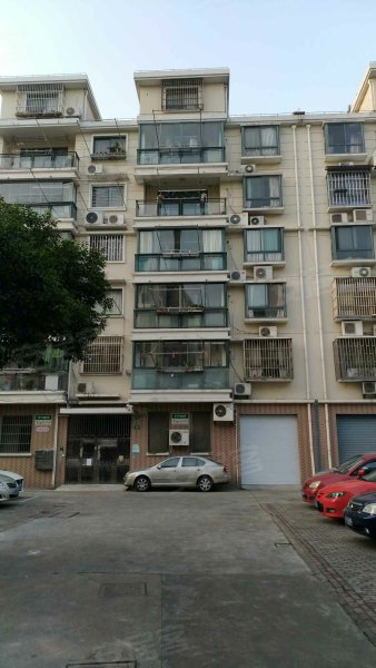 华二小区(闵行) 