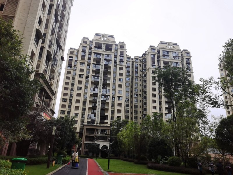 蓝光香江国际二期六区,嘉西路258号-南充蓝光香江国际二期六区二手房