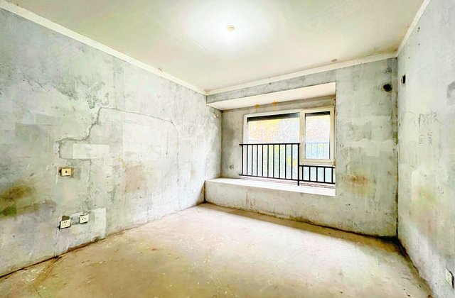 中海凤凰璟园(二期)3室2厅114.42㎡265万二手房图片