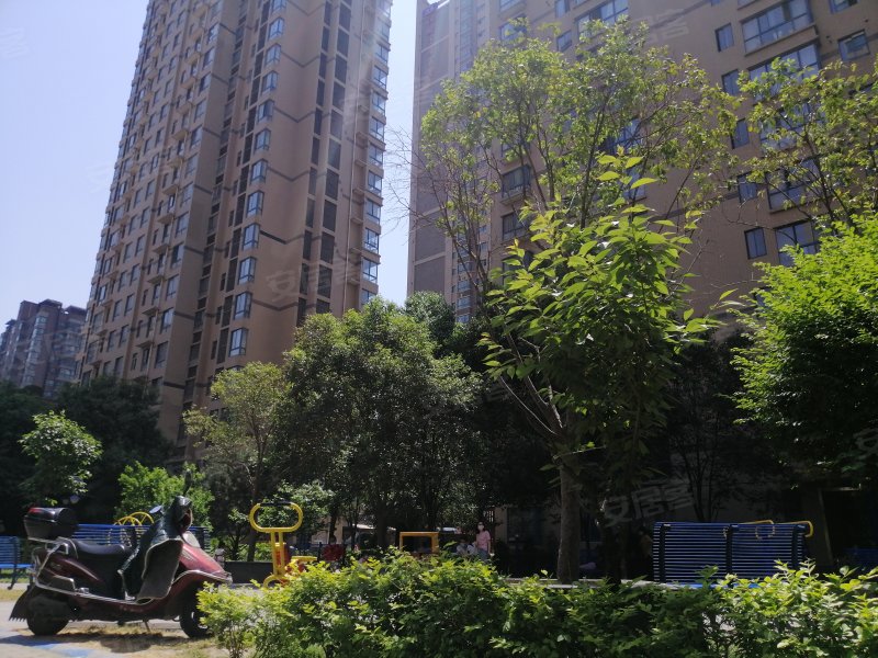 龙城铭园(一期)