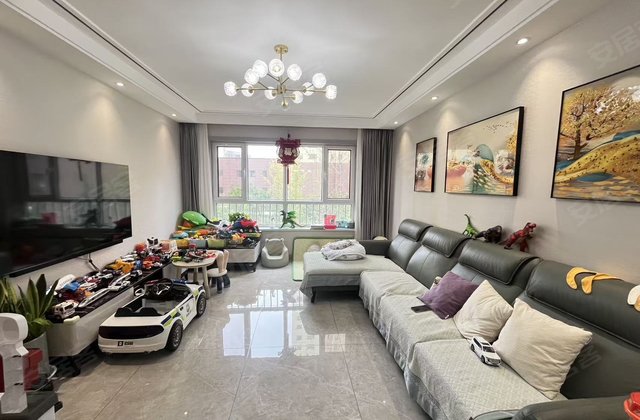 正洋凤凰圣境3室2厅131.22㎡108万二手房图片