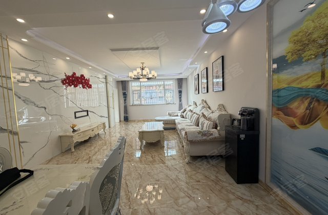 阳光佳园3室2厅126㎡55.6万二手房图片