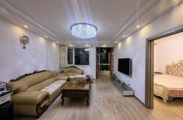 龙湾假日小区2室1厅97㎡59万二手房图片