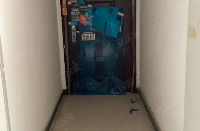 金域华府(衡东)3室2厅130㎡48.7万二手房图片