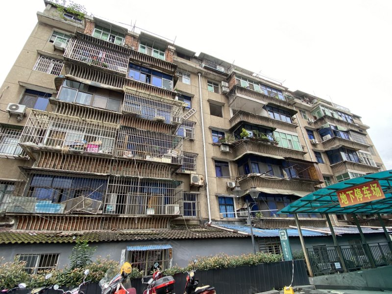 罗河路菜市场小区