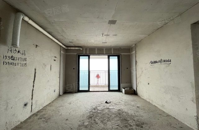 滨江国际城4室2厅140㎡61万二手房图片