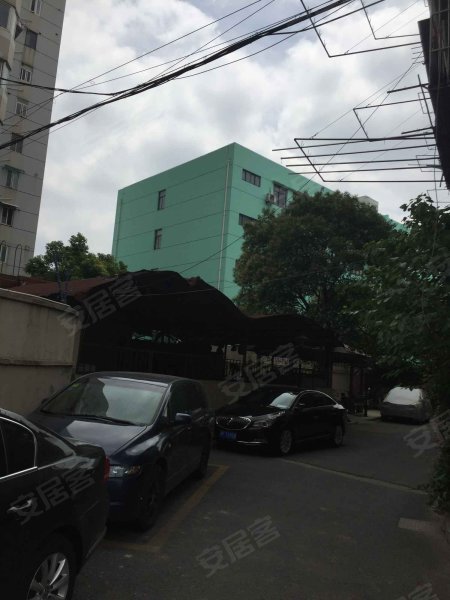 耀华路360弄小区 