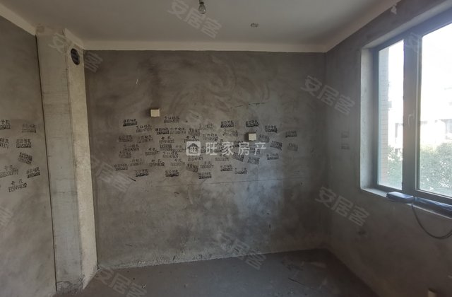 急卖！带车库养生楼层 皇 家花园旁恒景国际！三室 盛和花园