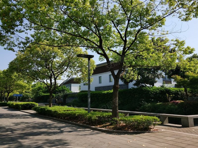 湖畔佳苑(别墅)