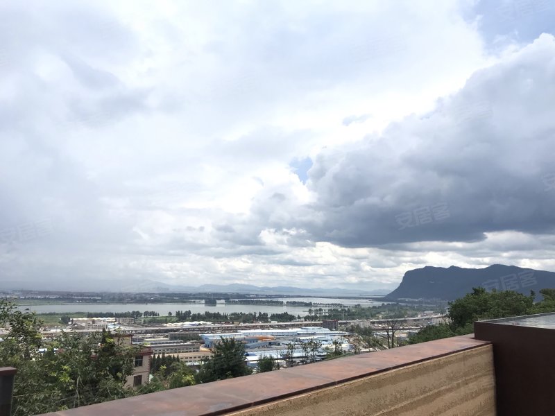 阳光城滇池半山