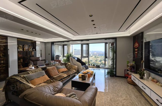 佳源优优华府4室2厅216㎡162.8万二手房图片