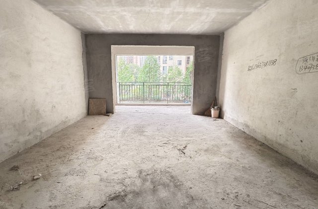 环保欣苑4室2厅155㎡67.8万二手房图片