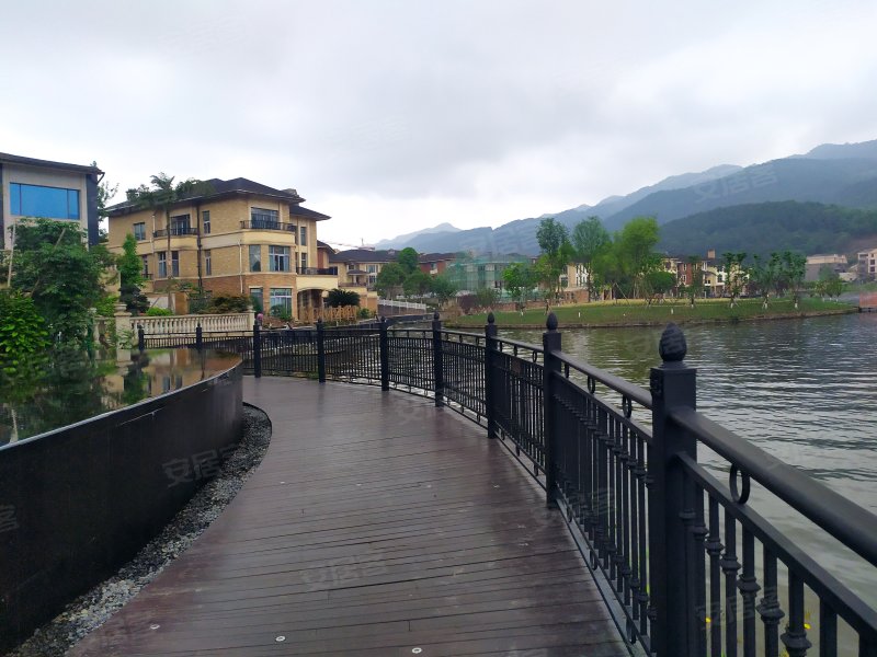 东亚白云湖,壁青路,近青杠大道-重庆东亚白云湖二手房,租房,房价-重庆