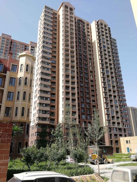 万国园白金汉府