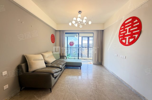 精装修 性价比高，满二